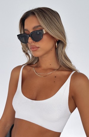 Women's White Fox Amalfi Sunglasses Black | ULGW-65170