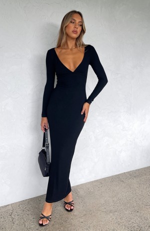 Women's White Fox Fresh Season Long Sleeve Knit Maxi Dress Black | VCMA-23761