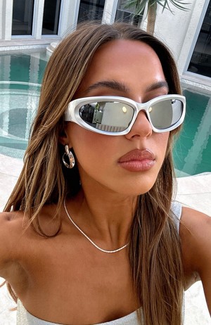 Women's White Fox Mamba Sunglasses Silver | CPGS-34685