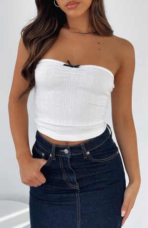 Women's White Fox What Do You See Strapless Tops White | XVDY-32781