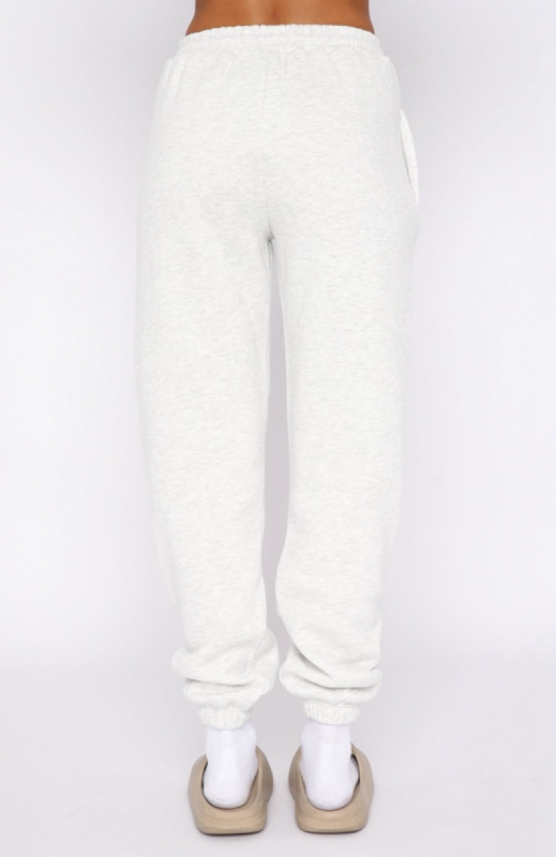 Women's White Fox 4th Edition Sweatpants White | MOZF-80612