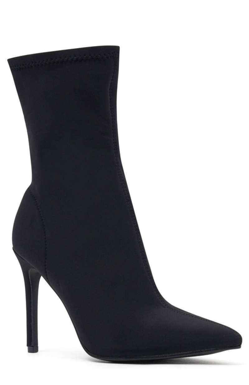 Women's White Fox Chicago Ankle Boots Black | CNPM-85014