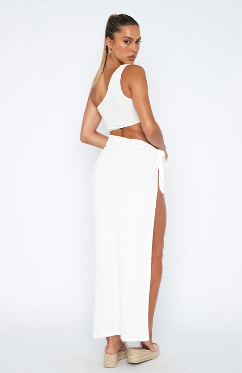 Women's White Fox Dream Girl Maxi Dress White | SABW-24791