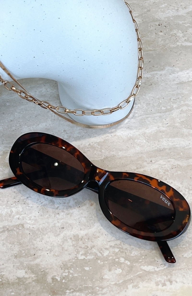 Women's White Fox Emilia Sunglasses Brown | RLQC-01349