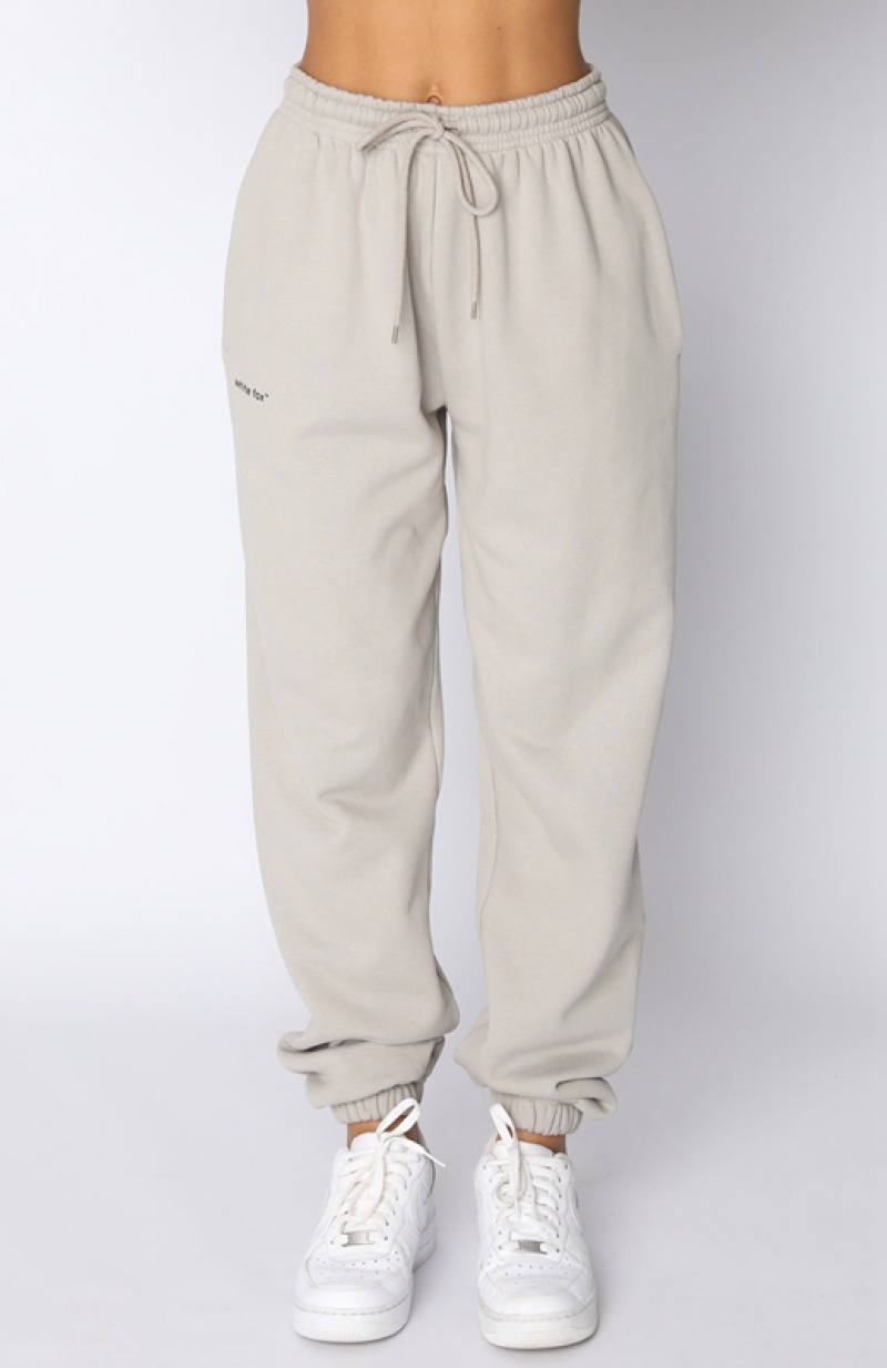 Women's White Fox Not An Issue Sweatpants Light Brown | ZPAV-71690