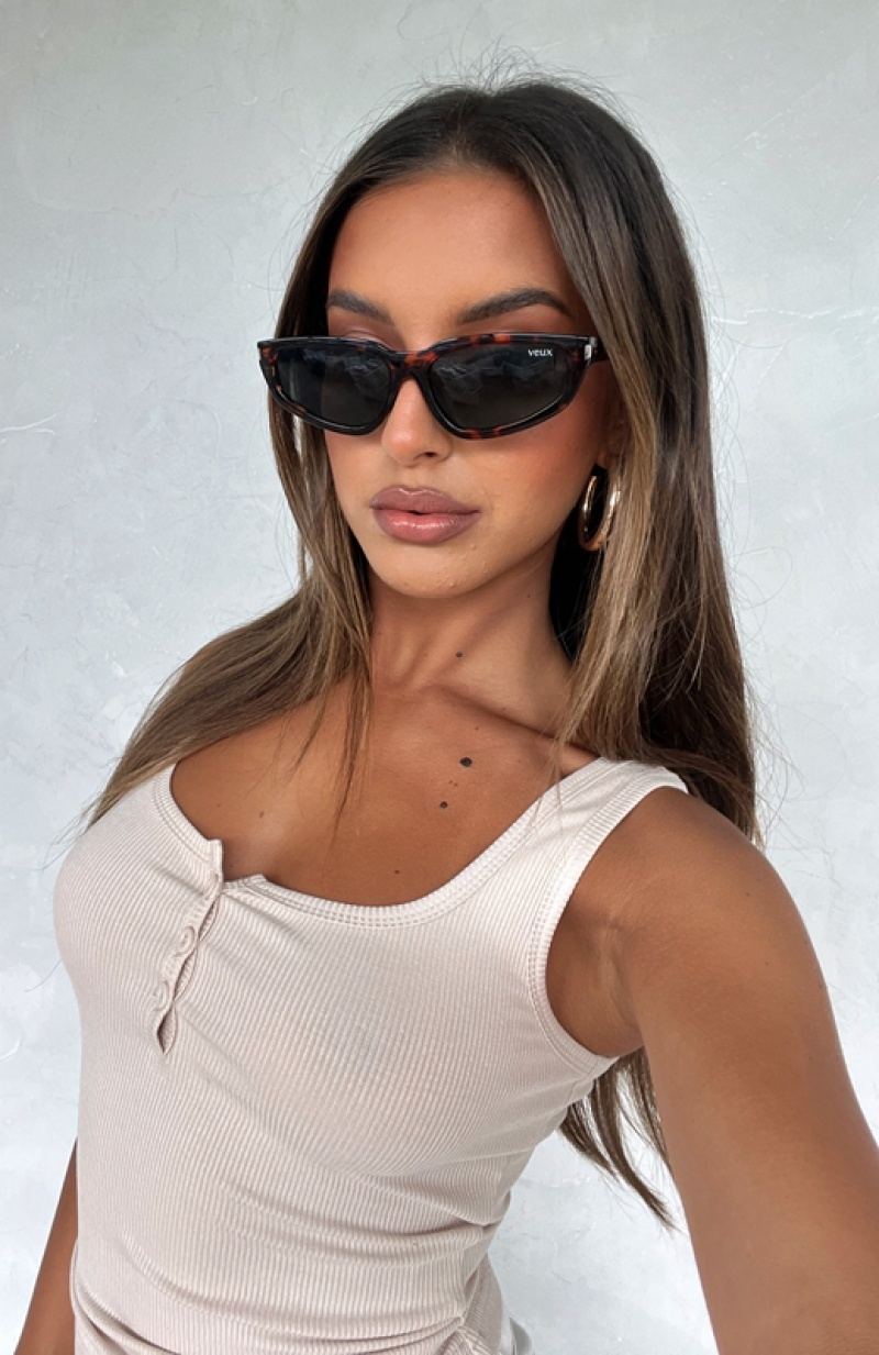 Women's White Fox Sahara Sunglasses Black | BACI-87153