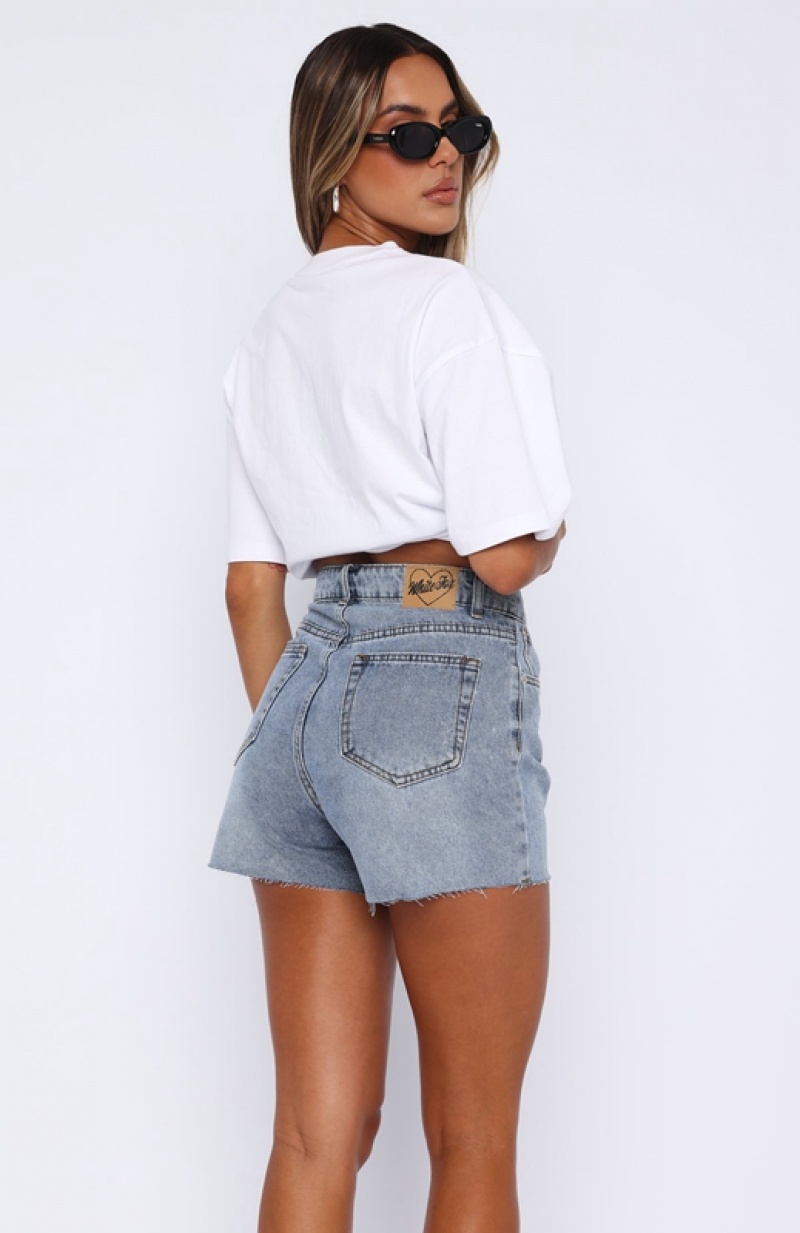 Women's White Fox Sweet Serenity Denim Shorts Blue | TEMN-06873