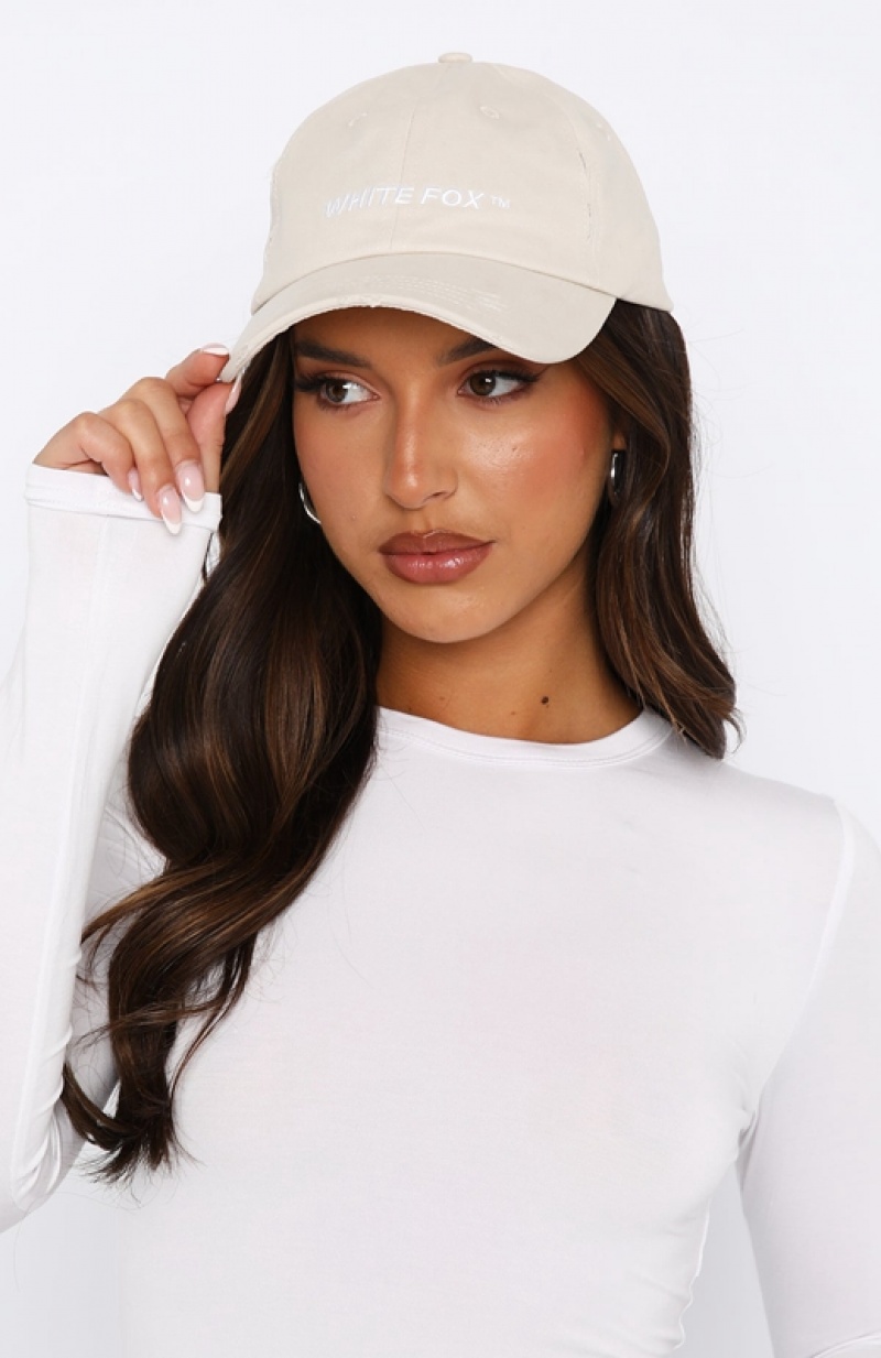 Women's White Fox Turn My Way Hats Beige | ZRFY-34021