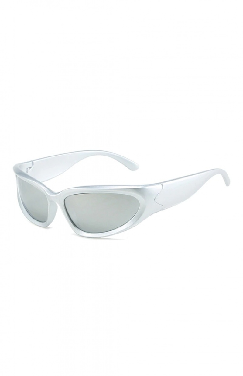 Women's White Fox Viper Sunglasses Silver | YPNL-35649