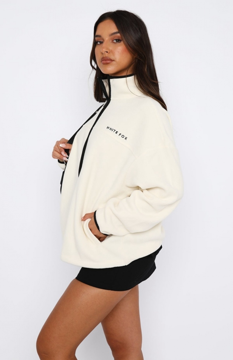 Women's White Fox Well Known Fleece Jackets Cream | IRLT-29503